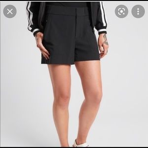 Athleta Tribeca Utility Shorts, 10 Tall